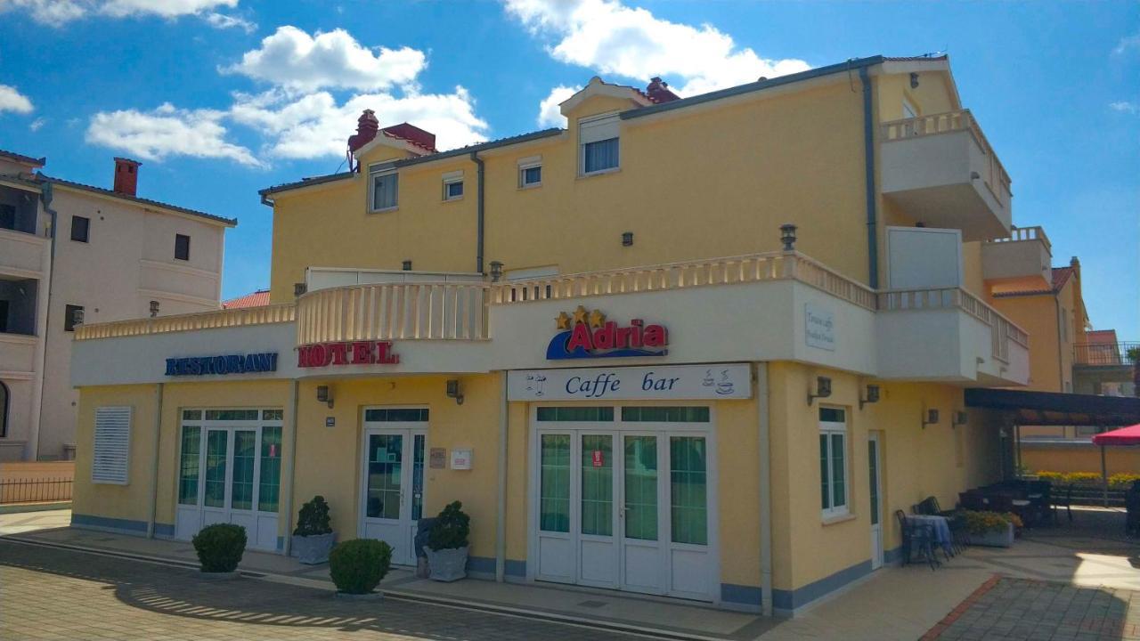 Hotel Adria Kaštela Екстериор снимка