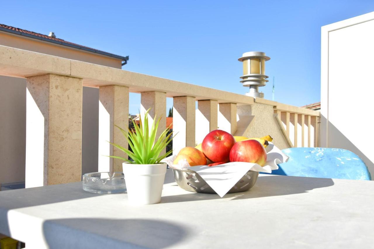 Hotel Adria Kaštela Екстериор снимка
