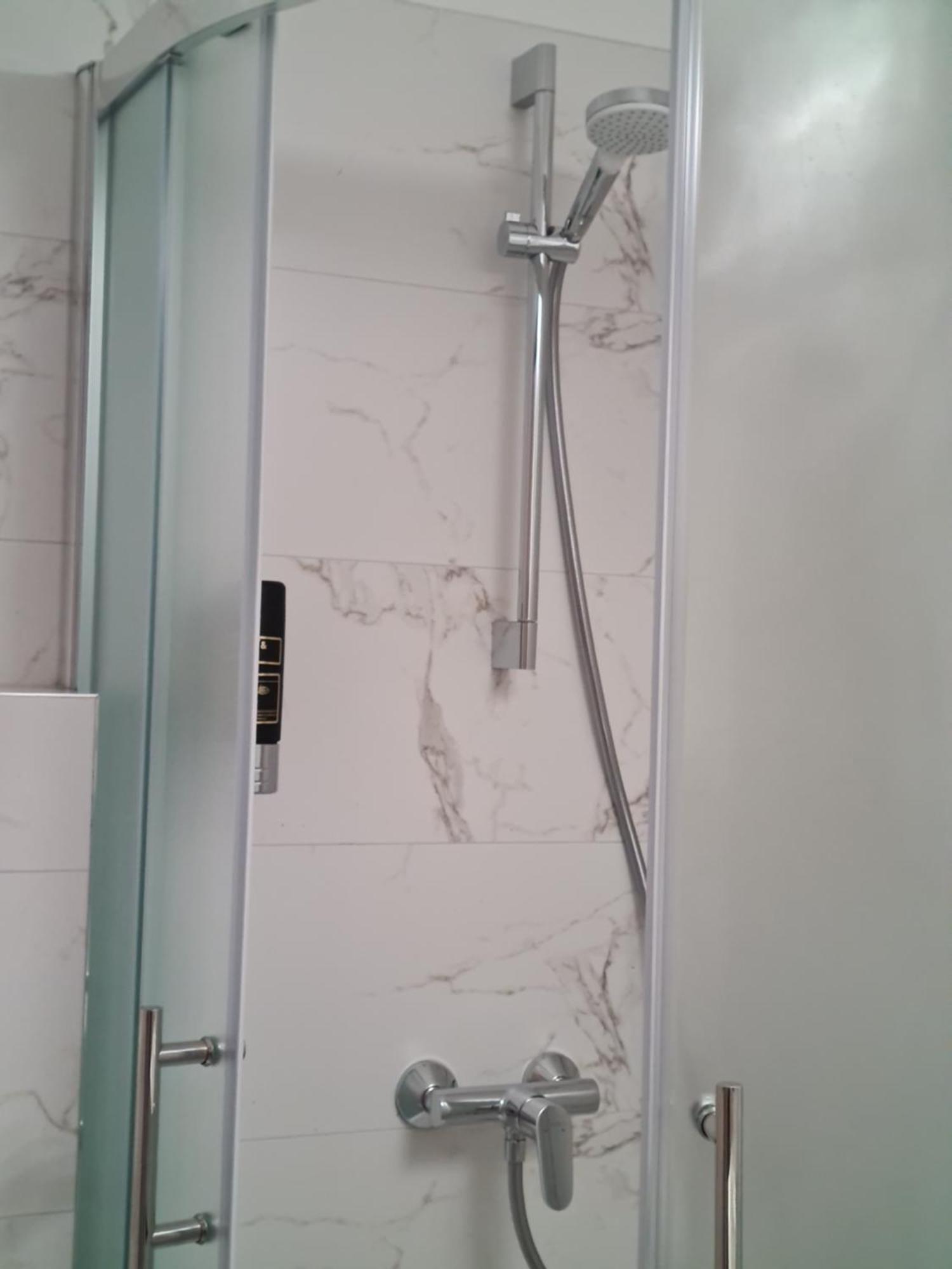 Hotel Adria Kaštela Екстериор снимка